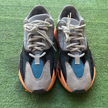 Load image into Gallery viewer, Yeezy Wash Orange 700s Size 7.5

