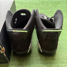Load image into Gallery viewer, Jordan Chrome 6s Size 7Y
