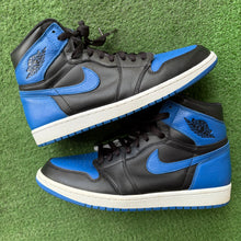 Load image into Gallery viewer, Jordan Royal 1s Size 11
