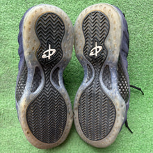 Load image into Gallery viewer, Nike Denim Foamposites Size 10
