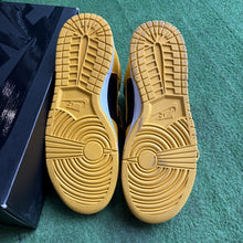 Load image into Gallery viewer, Nike Wu Tang High Dunks Size 7.5
