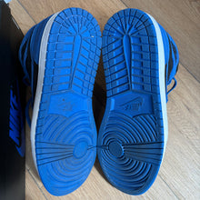 Load image into Gallery viewer, Jordan Reimagined Royal 1s Size 9

