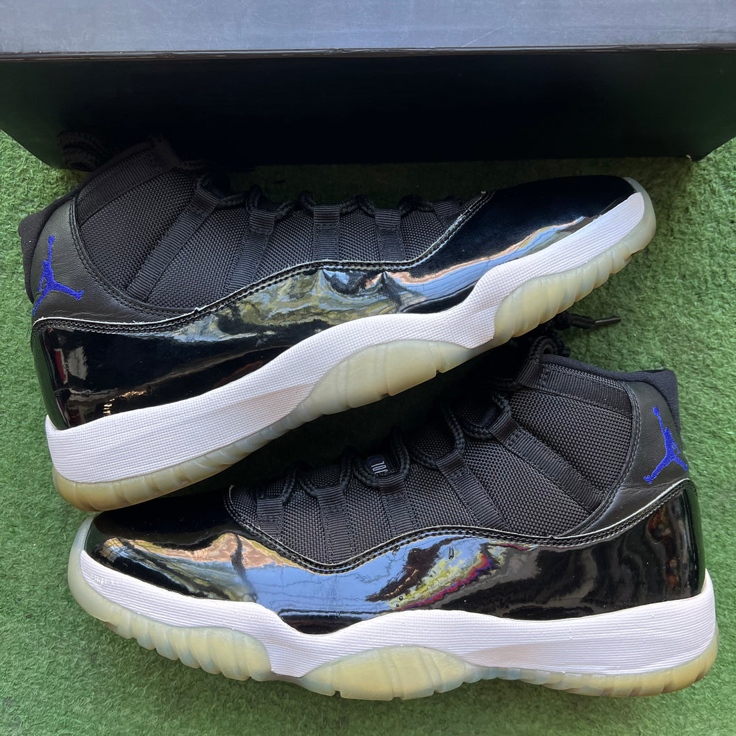 Jordan Space Jam 11s Size 12