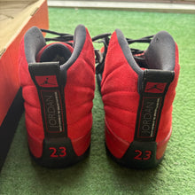 Load image into Gallery viewer, Jordan Reverse Flu Games Size 10
