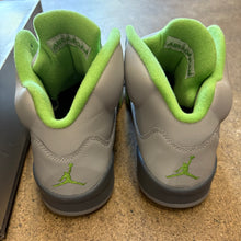 Load image into Gallery viewer, Jordan Green Bean 5s Size 10
