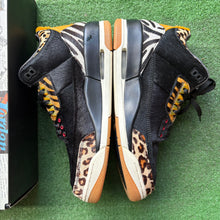Load image into Gallery viewer, Jordan Animal Instinct 3s Size 9.5
