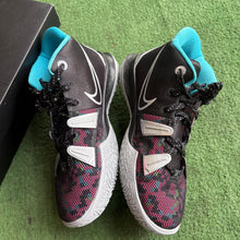 Load image into Gallery viewer, Nike Kyrie Pixel Camo 7s Size 6.5Y
