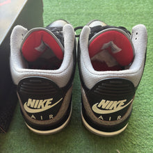 Load image into Gallery viewer, Jordan Black Cement 3s Size 9
