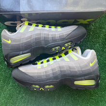 Load image into Gallery viewer, Nike Neon Big Bubble Air Max 95s Size 12

