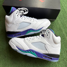 Load image into Gallery viewer, Jordan Grape 5s Size 10.5
