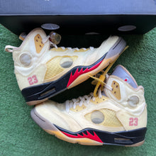 Load image into Gallery viewer, Jordan Off White Sail 5s Size 7
