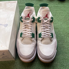 Load image into Gallery viewer, Jordan SB Pine Green 4s Size 11
