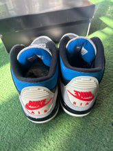 Load image into Gallery viewer, Jordan Rare Air 3s Size 7Y
