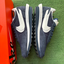 Load image into Gallery viewer, Nike Sacai Fragment LD Waffles Size 11
