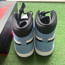 Load image into Gallery viewer, Jordan University Blue 1s Size 9.5
