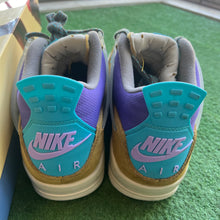 Load image into Gallery viewer, Jordan Union Desert Moss 4s Size 10.5
