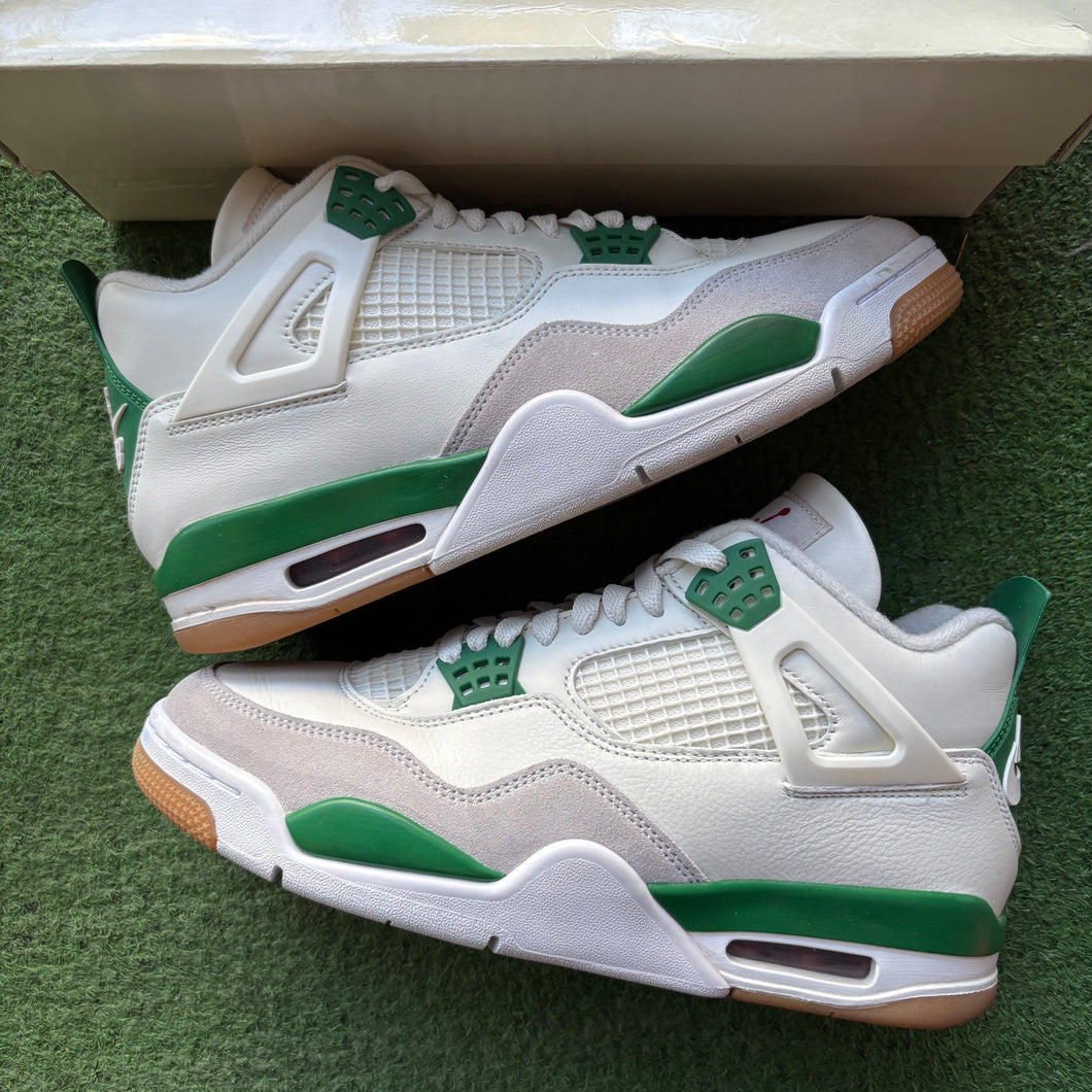 Jordan Pine Green SB 4s Size 9