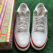 Load image into Gallery viewer, Jordan El Vuelo 3s Size 11
