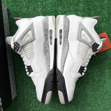 Load image into Gallery viewer, Jordan White Cement 4s Size 10
