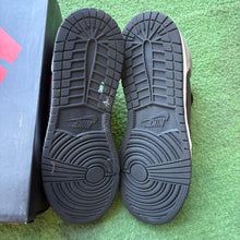 Load image into Gallery viewer, Jordan Shadow 1s Size 7Y
