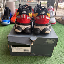 Load image into Gallery viewer, New Balance 9060s Size 10.5
