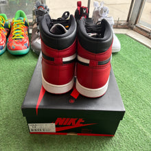 Load image into Gallery viewer, Jordan Homage 1s Size 12
