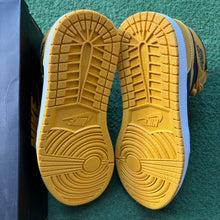 Load image into Gallery viewer, Jordan Pollen 1s Size 8
