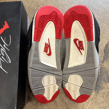 Load image into Gallery viewer, 2019 Jordan Bred 4s Size 12
