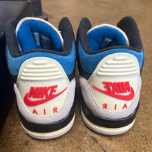 Load image into Gallery viewer, Jordan Rare Air 3s Size 10

