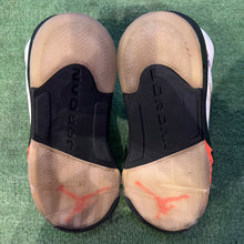 Load image into Gallery viewer, Jordan International Flight 5s Size 12
