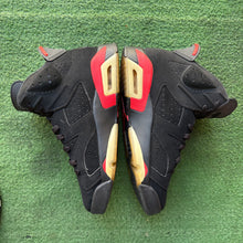Load image into Gallery viewer, Jordan Infrared 6s Size 9
