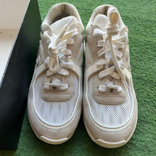 Load image into Gallery viewer, Chanel Low Sneakers Size 39
