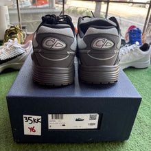 Load image into Gallery viewer, Dior B30s Size 46
