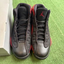 Load image into Gallery viewer, Jordan Bred 13s Size 12
