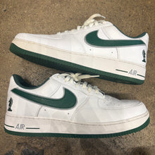 Load image into Gallery viewer, Nike LRMR Air Force 1s Size 13
