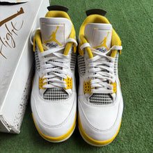 Load image into Gallery viewer, Jordan Vivid Sulfur 4s Size 9.5
