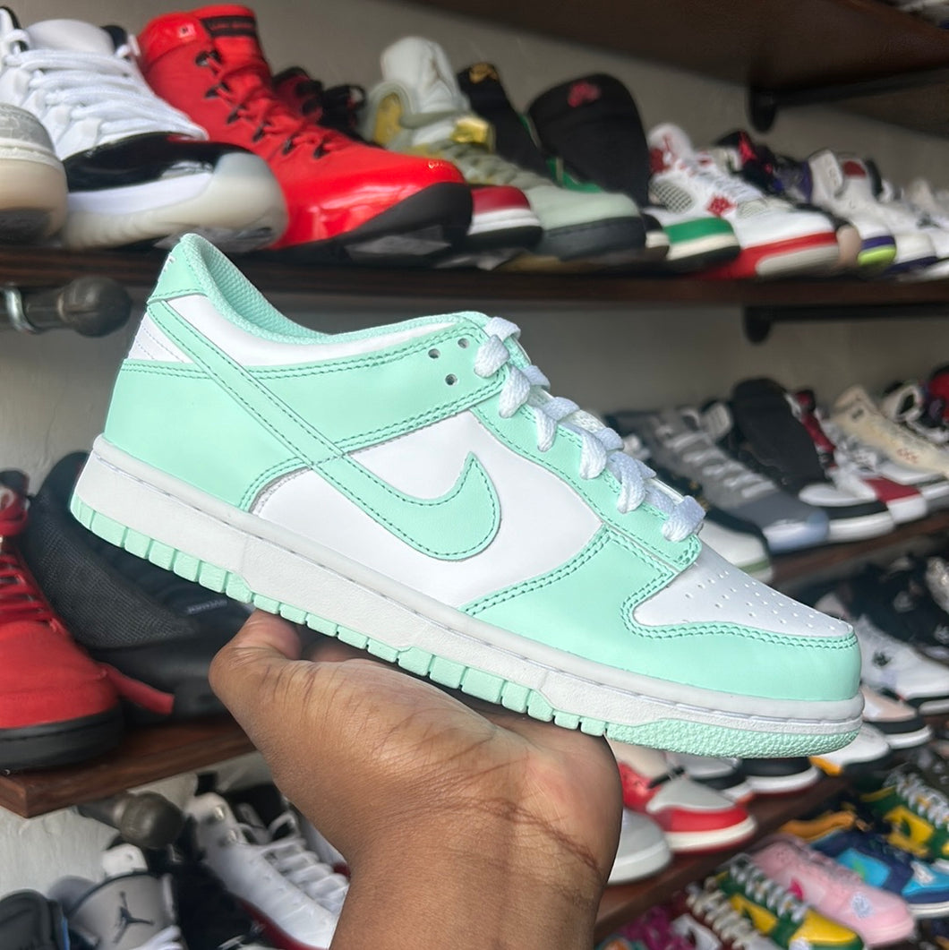 Nike Mint Foam Low Dunks