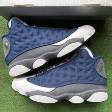 Load image into Gallery viewer, Jordan Flint 13s Size 10.5

