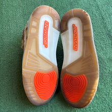 Load image into Gallery viewer, Jordan WNBA Camo 3s Size 10.5W/8.5M
