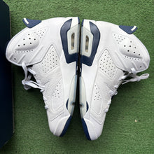 Load image into Gallery viewer, Jordan Midnight Navy 6s Size 10.5
