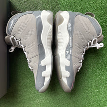 Load image into Gallery viewer, Jordan Cool Grey 9s Size 9.5

