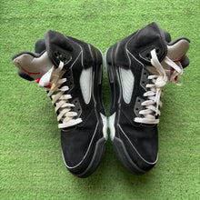 Load image into Gallery viewer, Jordan Reimagined Metallic 5s Size 8
