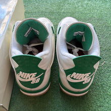 Load image into Gallery viewer, Jordan Pine Green SB 4s Size 9
