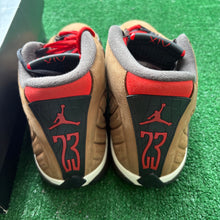 Load image into Gallery viewer, Jordan Winterized 14s Size 11.5
