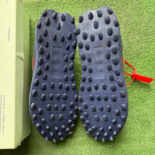 Load image into Gallery viewer, Off White ODSY-1000s Size 46

