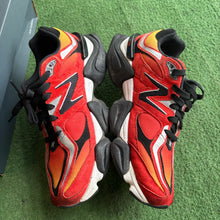 Load image into Gallery viewer, New Balance 9060s Size 10.5
