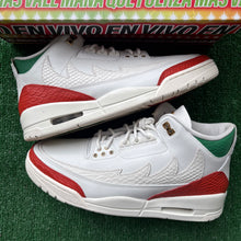 Load image into Gallery viewer, Jordan El Vuelo 3s Size 11
