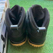 Load image into Gallery viewer, Jordan Black Gum 9 Boots Size 11
