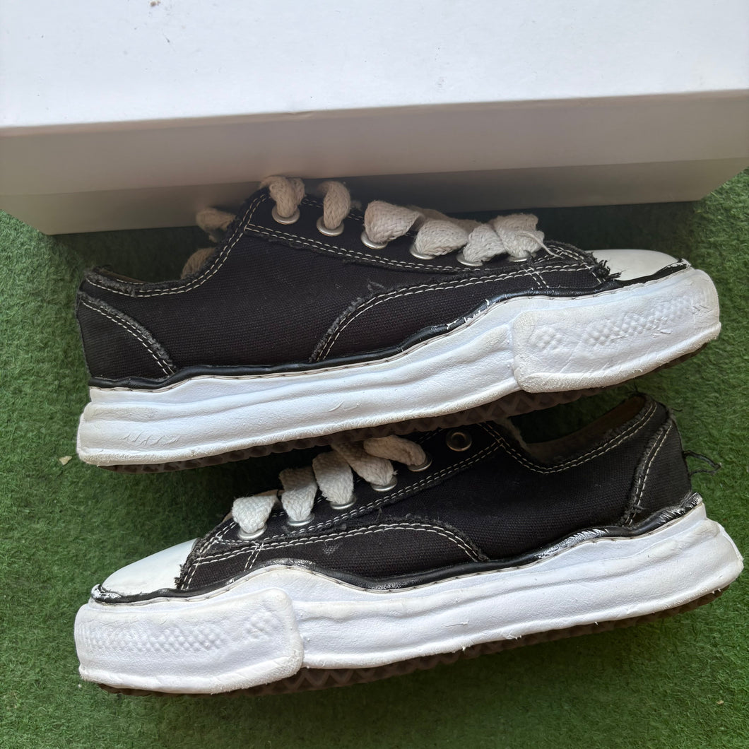 Mihara Peterson Canvas Lows Size 39