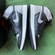 Load image into Gallery viewer, Jordan Shadow 1s Size 7Y
